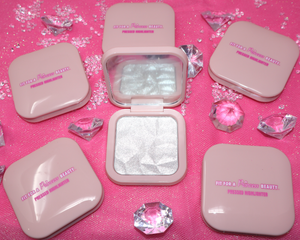 Diamond Princess Pressed Highlighter