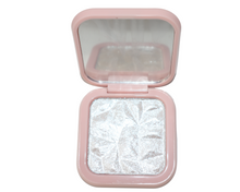 Load image into Gallery viewer, Diamond Princess Pressed Highlighter